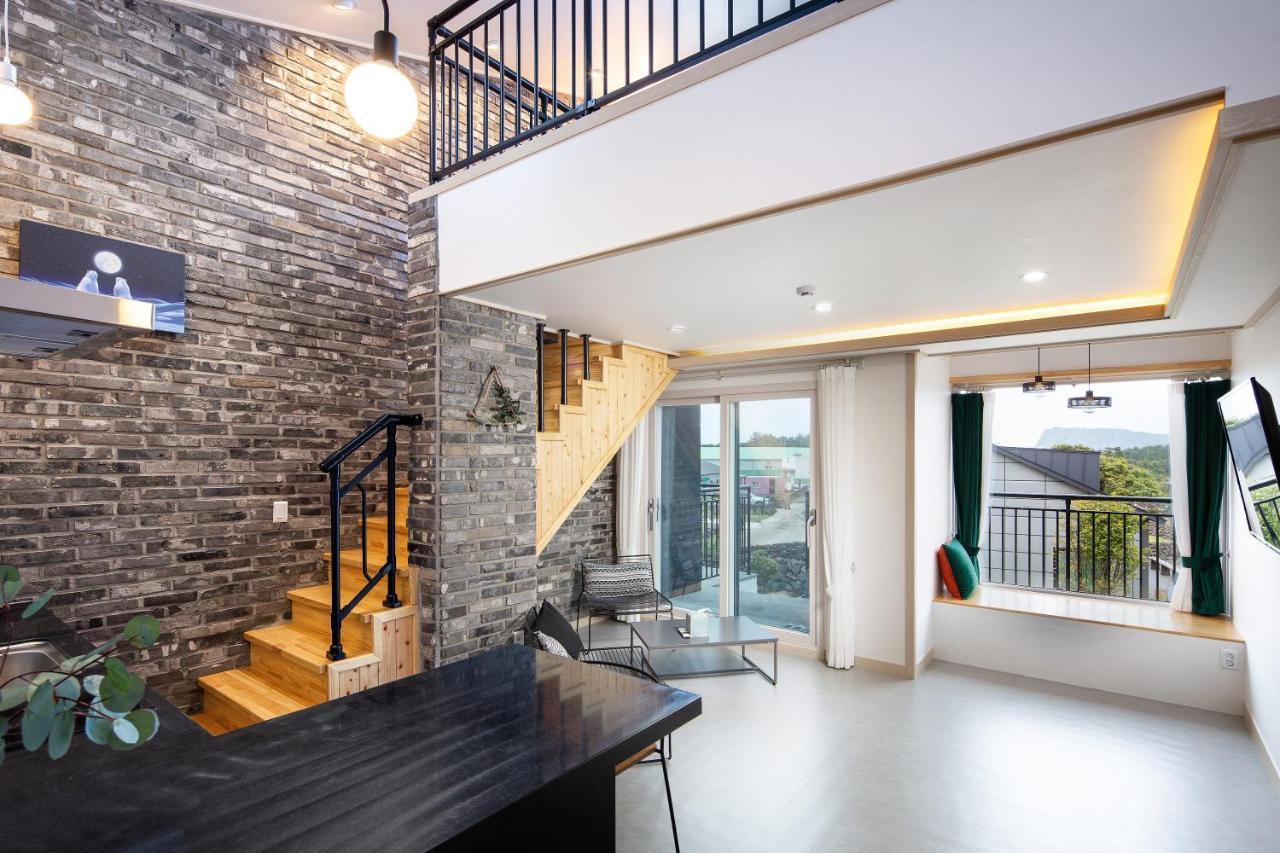 Jeju Abientot Villa Seogwipo Exteriör bild